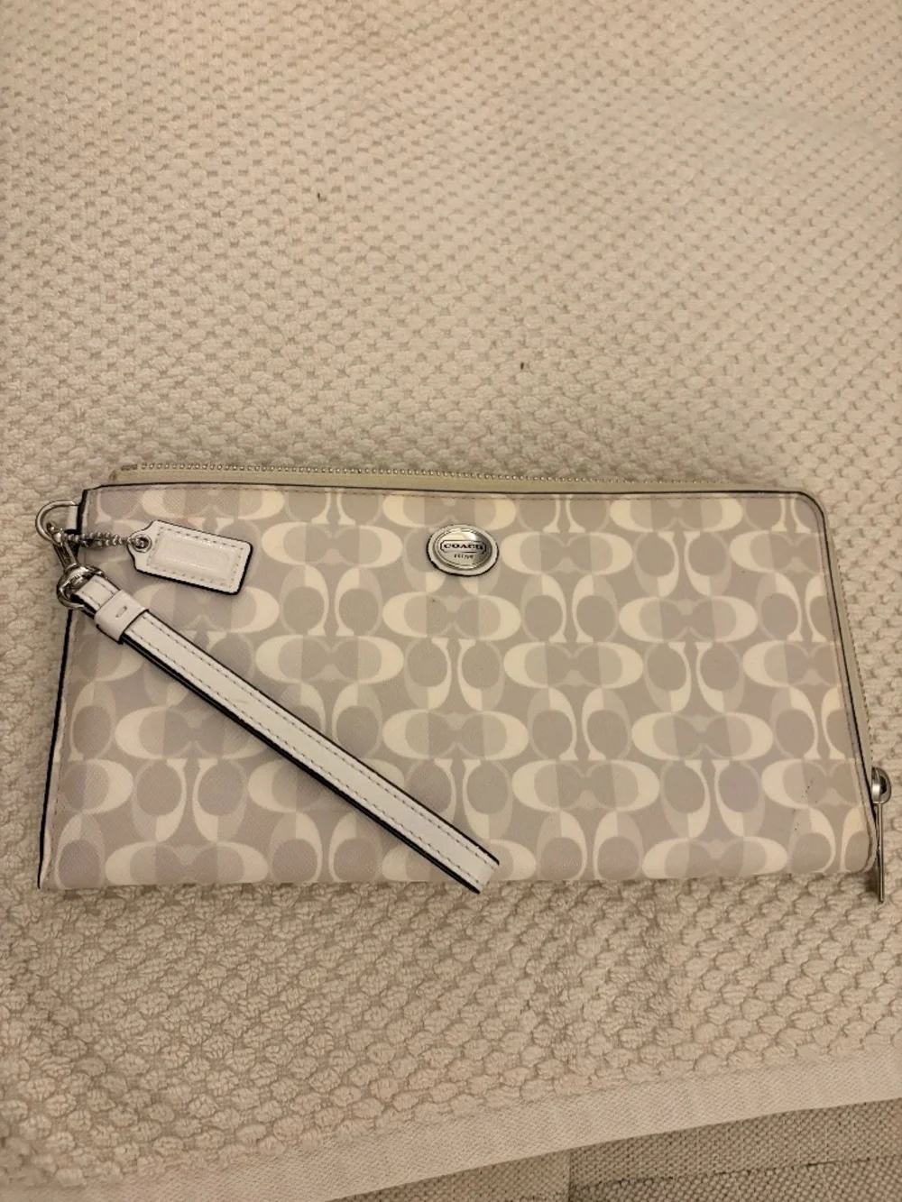 Coach Bags Signature Canvas Large Corner Zip Wristlet